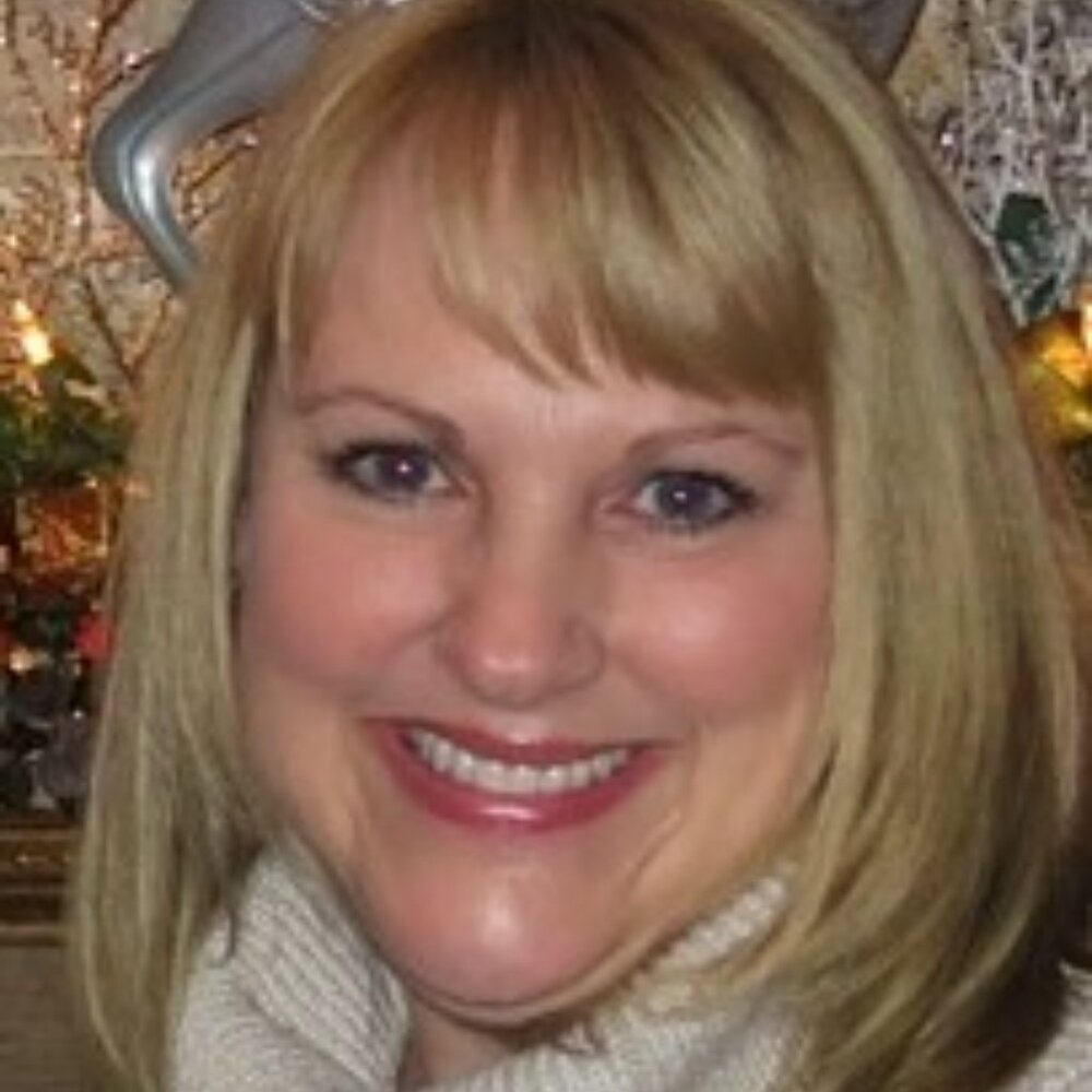 Meet your Posher, Lorrie